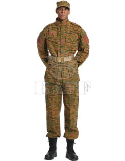 Vêtements de soldat / 1021